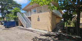 1524 SW 5th Pl Gallery 2