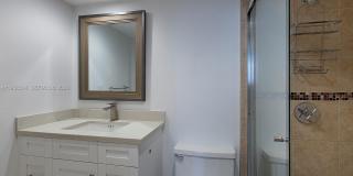 90 Edgewater Dr Gallery 14