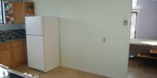 671 Lily Street - Upper level Gallery 15