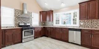 95 Sycamore Ave Gallery 3