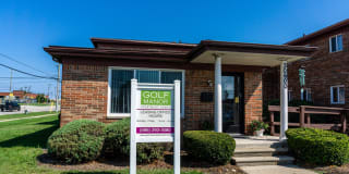 Golf Manor Apartments Gallery 2