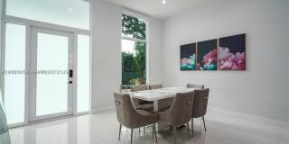 1759 SW 30th Pl Gallery 29