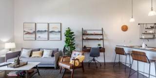 Aspect Gallery 7