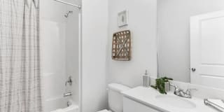 Bay Pointe at Summerville Gallery 11