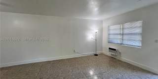 5600 NE 1st Ave Gallery 3