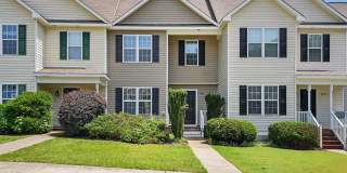 Beautifully Updated Townhome in Clayton – Available Now! Gallery 1