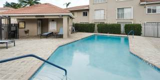 221 Riviera Cir Gallery 3