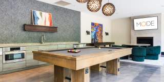 Luxe Logan Square Gallery 12