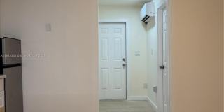 630 SW 62nd Ct Gallery 4