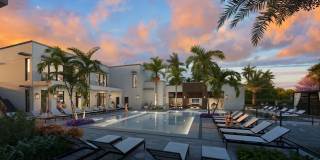 Caroline at Golden Glades Gallery 3