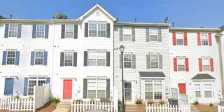 Room in 3 Bedroom Home at Ivory Run Way Gallery 8
