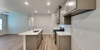 Luxury 3 Bedroom 2 Bathroom Townhome in Piedmont Schools- Neighborhood Park Gallery 8