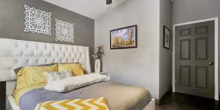 1521 SW 5th Ct Gallery 12