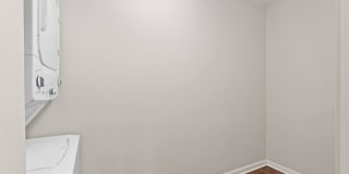 Huntington Square Gallery 57