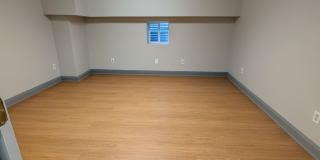 116 Knowlton St Gallery 7