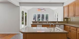 1775 Red Robin Place Gallery 6