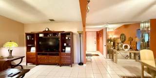 5496 Viburnum Circle Gallery 4