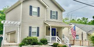 518 Lytle Street Gallery 1