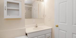 1815 S CHARLES Street Gallery 16