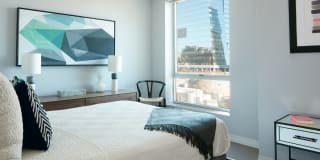 Watermark Seaport Gallery 30