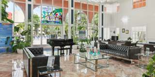 Fontainebleau Milton Gallery 2