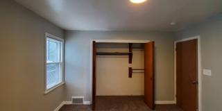 Charming 4-Bedroom Property in Prime Location Gallery 20