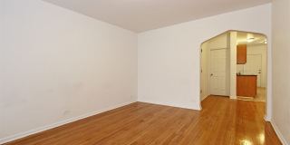 7653 S Loomis Blvd Gallery 11