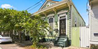 1418 St Bernard Gallery 23