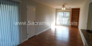 Wonderful Sierra Oaks 3bd/2ba Duplex with 2 Car Garage Gallery 18