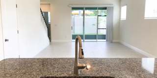 Stunning 3-Bedroom + Den Townhome for Rent in Lutz! Gallery 9