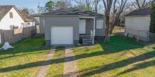 Freshly Renovated 2 Bedroom Home Gallery 12