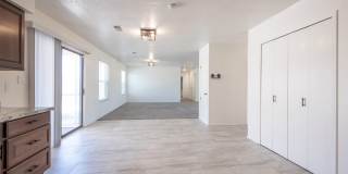 409 Longwood Dr Ne Gallery 17