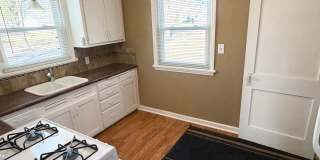 3-Bedroom House with 1-Car Attached Garage Gallery 5