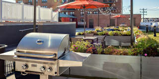 10 West Apartments Gallery 36