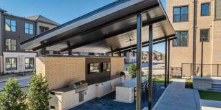 Vero McKinney Gallery 13