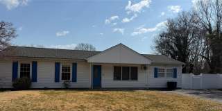 549 Blue Point Road Gallery 1