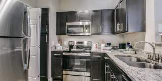 Essex House Gallery 17