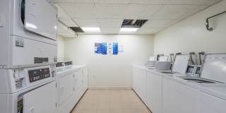 7211 Cozycroft Avenue - 1#23 Gallery 22