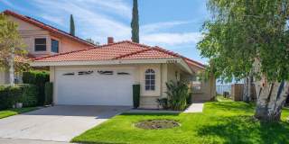 Sparkling Clean 3 Bedroom, 2 Bath Home with a View! Gallery 1