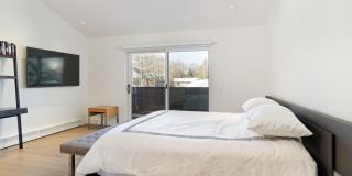 100 Park Avenue Gallery 23