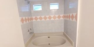 1112 Polk Ave Pensacola. MOVE IN SPECIAL: HALF OFF first full month of rent!!! Gallery 13