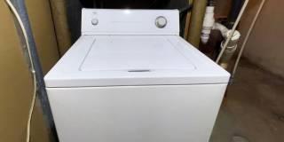 PRELEASING for AUGUST! Close to Campus Gallery 18