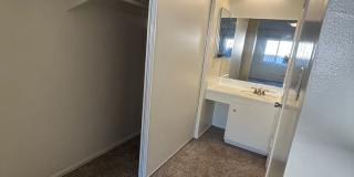 Spacious 2 Bed / 2 Bath with Large Balcony – Pet Friendly! Gallery 18