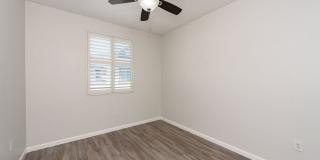 Serenity and Luxury Abound in Eastlake! Gallery 27