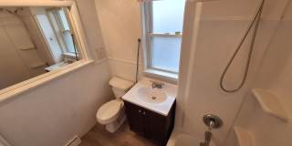 AVAILABLE June 1st - 6 Bedroom, 2 Bath House with Garage Gallery 12