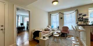 NIce 4 bed in Mission Hill Gallery 11
