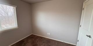 3 bedroom 2 story duplex in Deer Creek schools! 3 bedroom 2 story duplex in Deer Creek schools! Gallery 8