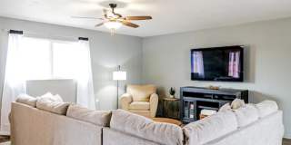 Cozy Gem,Dog-Friendly, Near Outdoor Escapes Gallery 6