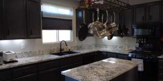 Spacious 4 Bedroom with RV Access in Rosamond Gallery 9