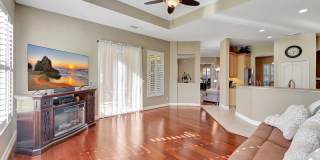827 SW GRAND RESERVES Boulevard Gallery 8